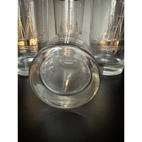Vintage Set of 4 Midcentury 22K Gold Embossed Clipper Ship Glasses - Picture 6 of 8